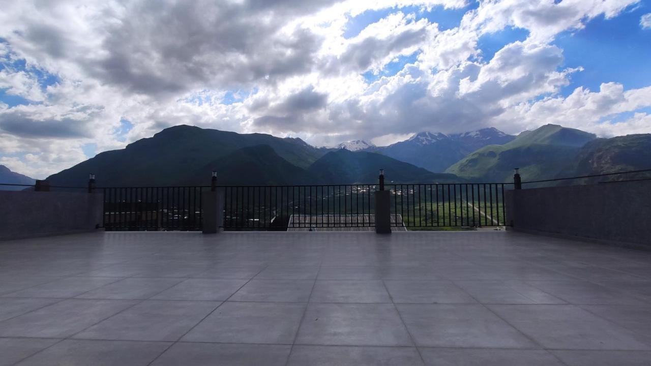Prime Hotel Kazbegi Exterior foto